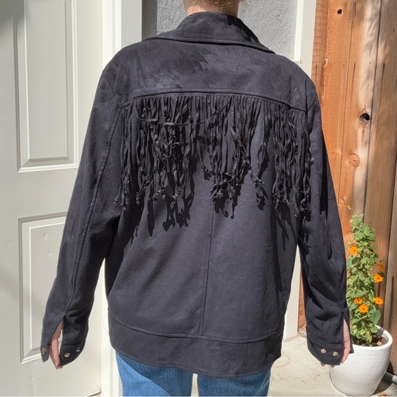 Black Faux Suede Fringe Western Jacket - Picture 3 of 7